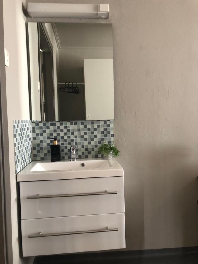 Lovisenlund Hostel Ovrebo Kültér fotó